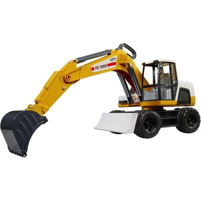 BRUDER ESCAVATORE SU RUOTE