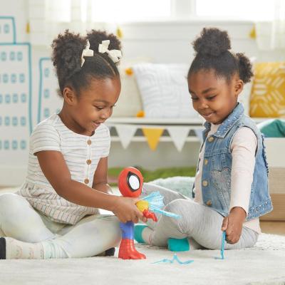 SPIDEY PERSONAGGIO ELETTRONICO CON ACCESSORI