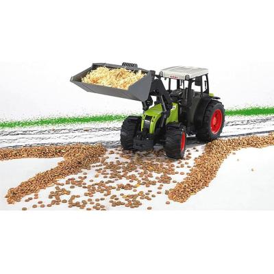 BRUDER TRATTORE CLASS NECTIS          