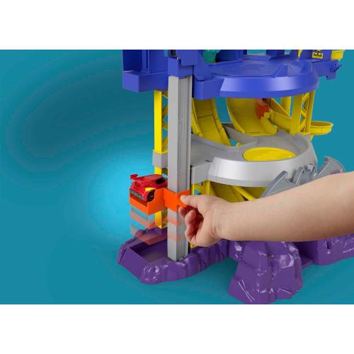 BATWHEELS BATCAVERNA HYR74