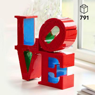 LEGO ART LOVE ROBERT INDIANA   
