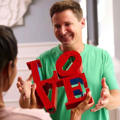 LEGO ART LOVE ROBERT INDIANA   
