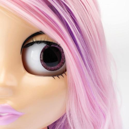 INFLUENCER BEAUTY AND STYLE