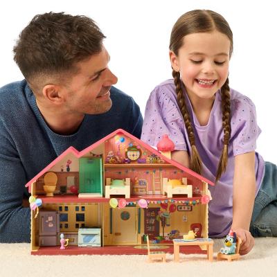 BLUEY CELEBRATION HOME 46X35X13 21739710