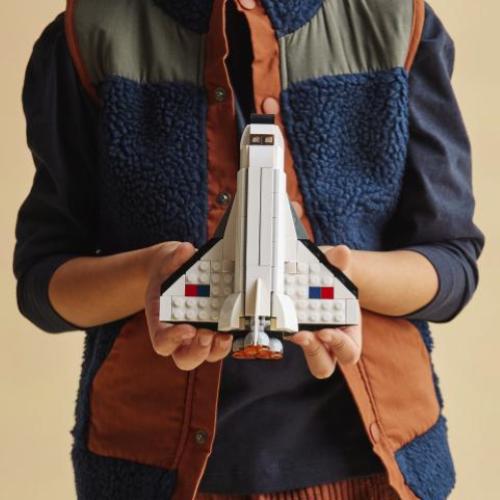 LEGO CREATOR SPACE SHUTTLE