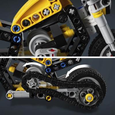 LEGO TECHNIC MOTO GIALLA 