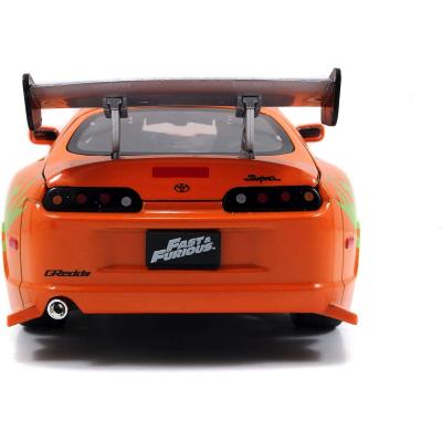 FAST & FURIOUS 1995 TOYOTA SUPRA IN SCALA 1:24 DIE-CAST, FUNZIONAMENTO A RUOTA LIBERA, PARTI APRIBILI