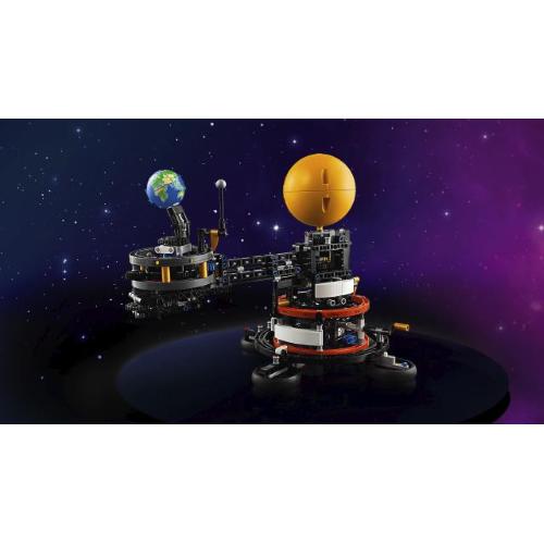 LEGO TECHNIC PIANETA TERRA E LUNA IN ORBITA
