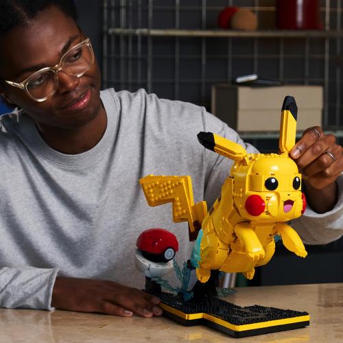LEGO® POKÉMON PIKACHU E POKÉ BALL