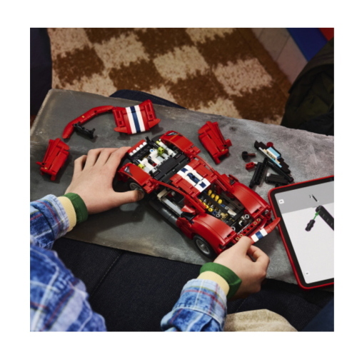 LEGO TECHNIC FERRARI 488 PISTA