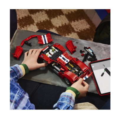 LEGO TECHNIC FERRARI 488 PISTA
