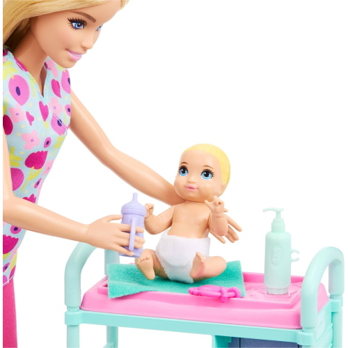 BARBIE CARRIERE PEDIATRA