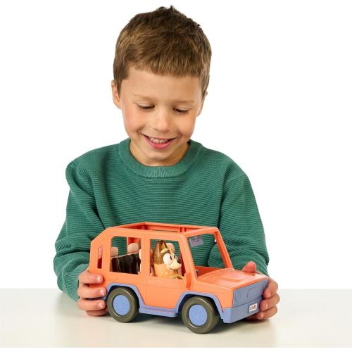 BLUEY JEEP C/CHILLI 25X20X13CM        