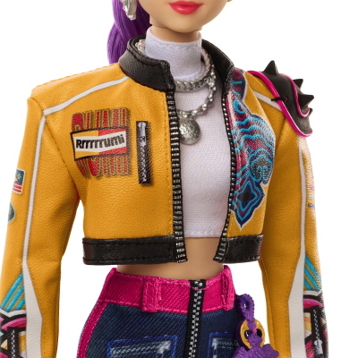 MATTEL K-POP DEMON HUNTERS BAMBOLA RUMI CON OUTFIT REMOVIBILE