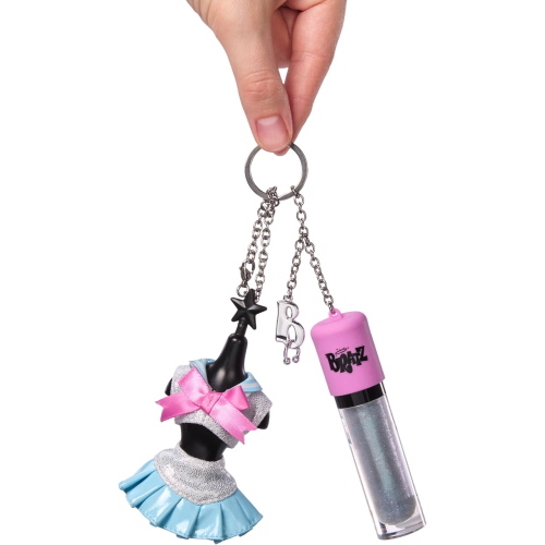 BRATZ PORTACHIAVI CON OUTFIT, SCARPE, CIONDOLO E PORTAROSSETTO
