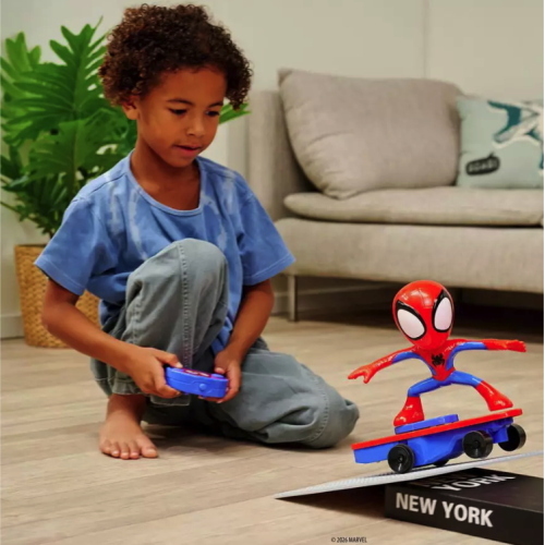 MARVEL SPIDEY SKATERBOARD RADIOCOMANDO
